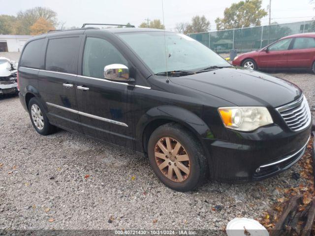  Salvage Chrysler Town & Country