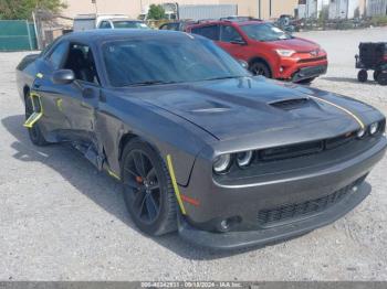  Salvage Dodge Challenger