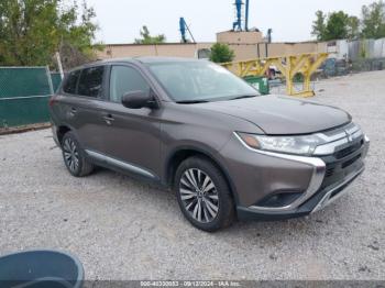  Salvage Mitsubishi Outlander