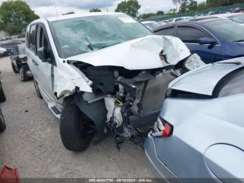  Salvage Dodge Grand Caravan