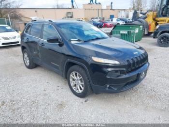  Salvage Jeep Cherokee