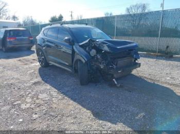  Salvage Hyundai TUCSON