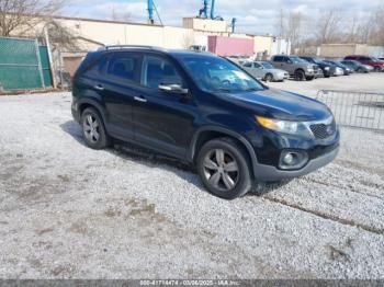  Salvage Kia Sorento