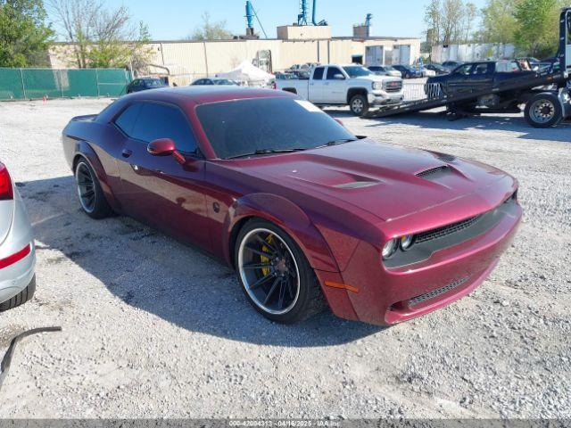  Salvage Dodge Challenger