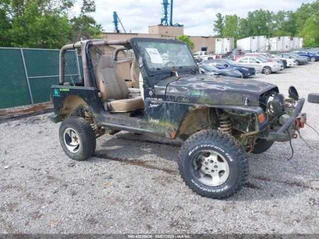  Salvage Jeep Wrangler