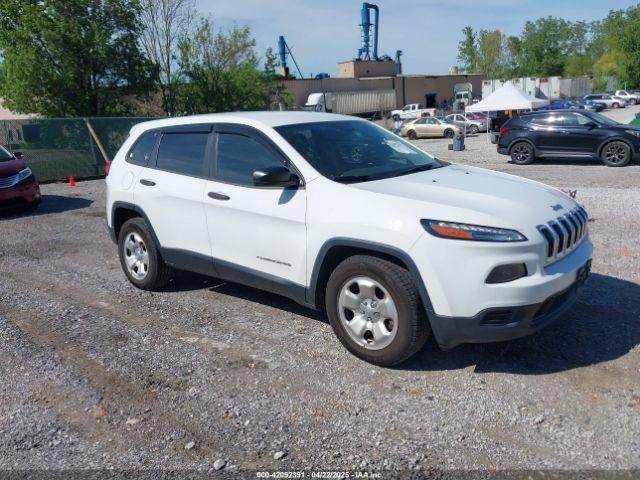  Salvage Jeep Cherokee