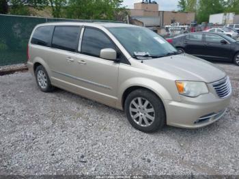  Salvage Chrysler Town & Country