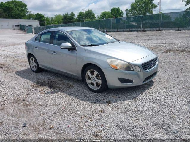  Salvage Volvo S60