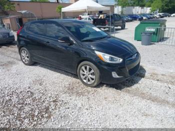  Salvage Hyundai ACCENT