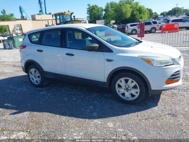  Salvage Ford Escape
