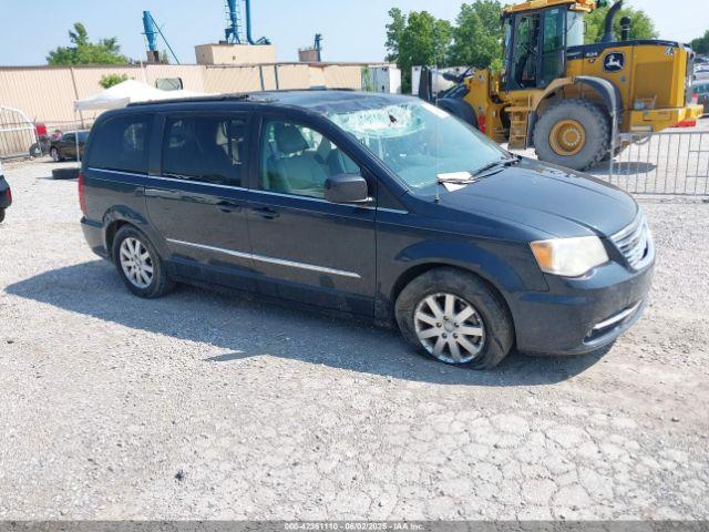  Salvage Chrysler Town & Country