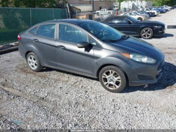  Salvage Ford Fiesta