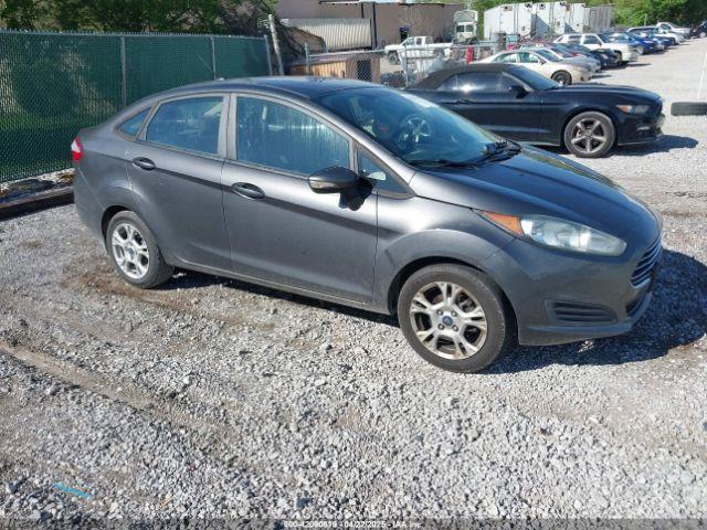  Salvage Ford Fiesta