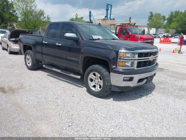  Salvage Chevrolet Silverado 1500