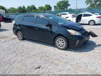  Salvage Toyota Prius v