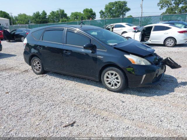 Salvage Toyota Prius v