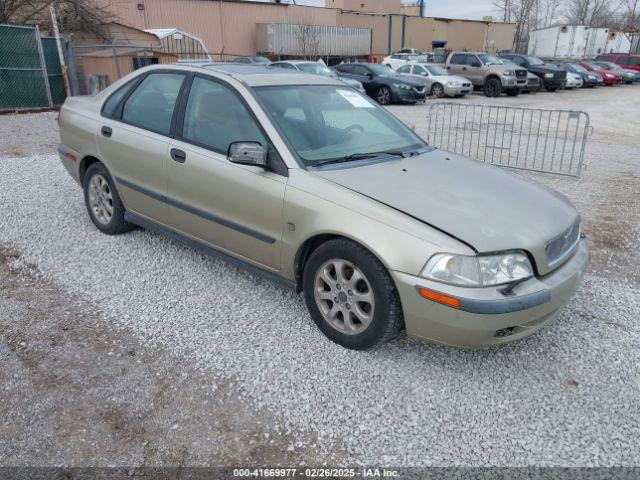  Salvage Volvo S40