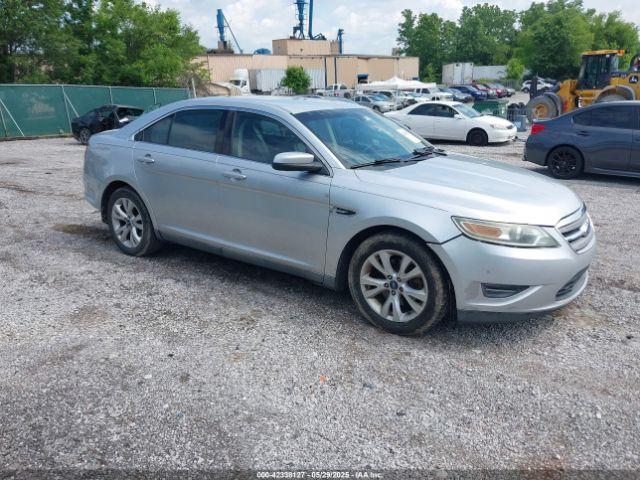  Salvage Ford Taurus
