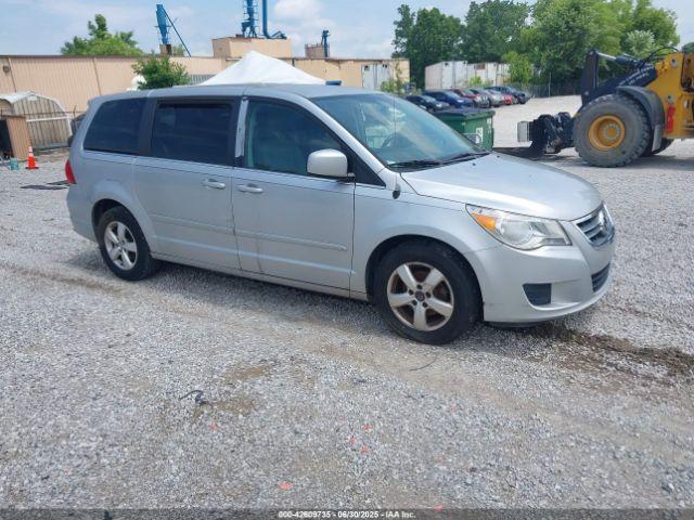  Salvage Volkswagen Routan
