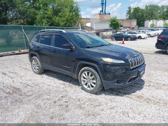  Salvage Jeep Cherokee