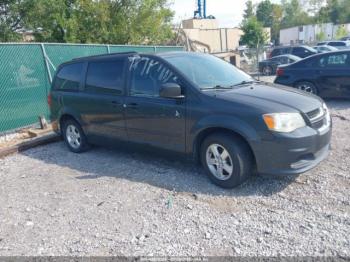  Salvage Dodge Grand Caravan