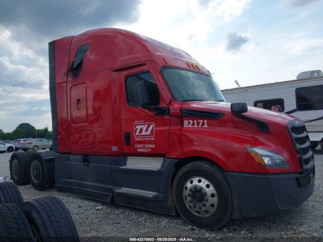  Salvage Freightliner New Cascadia 126