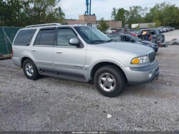  Salvage Lincoln Navigator