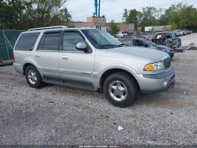  Salvage Lincoln Navigator
