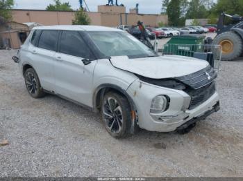  Salvage Mitsubishi Outlander