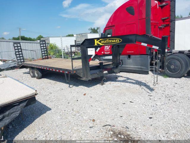  Salvage Kaufman Auto Transporter
