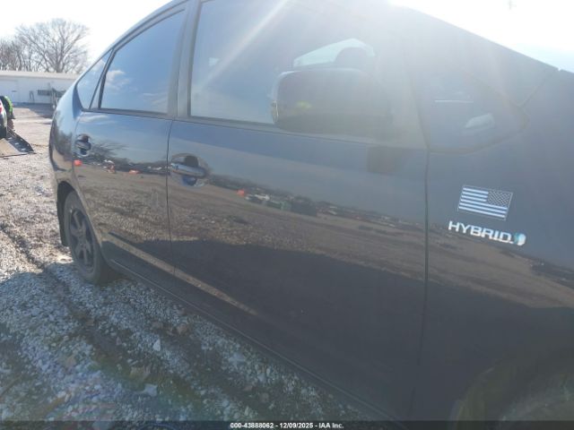 Toyota Prius Image 8