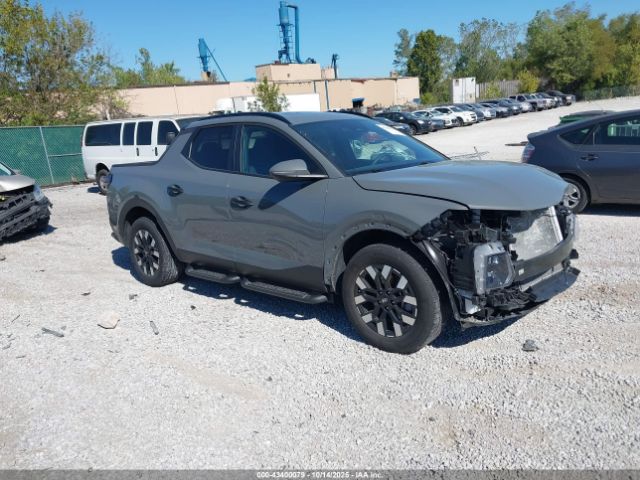 Hyundai SANTA CRUZ Sel Activity Image 1