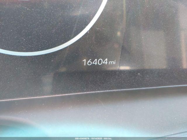 Hyundai SANTA CRUZ Sel Activity Image 7