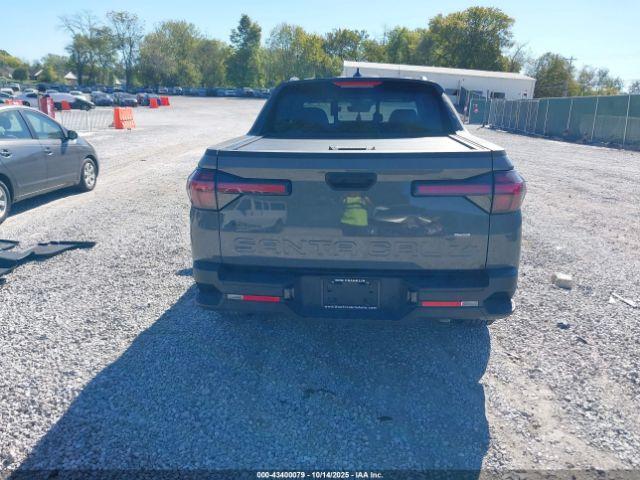 Hyundai SANTA CRUZ Sel Activity Image 13