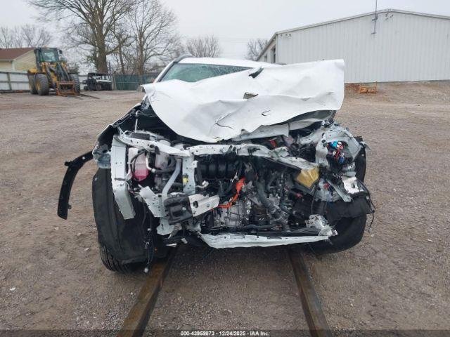 Toyota RAV4 Xle Image 13