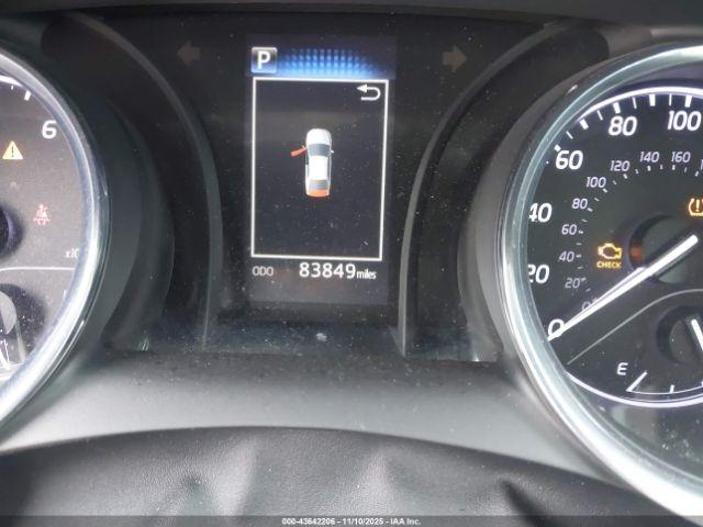 Toyota Camry Se Image 18