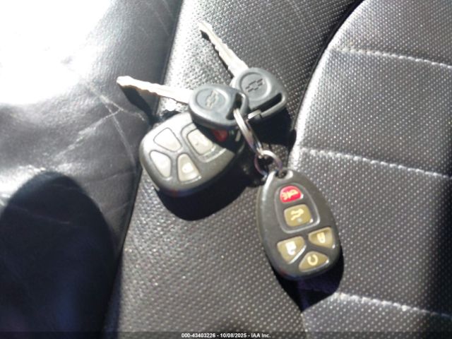 Chevrolet Traverse Ltz Image 2