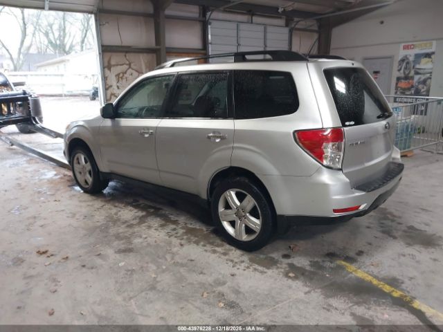Subaru Forester 2.5x Premium Image 11