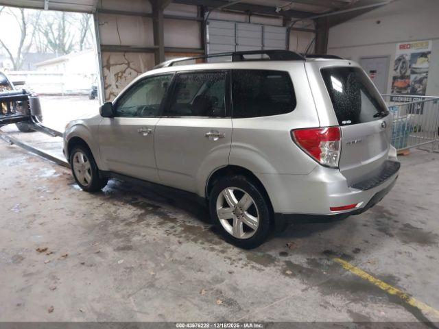 Subaru Forester 2.5x Premium Image 11