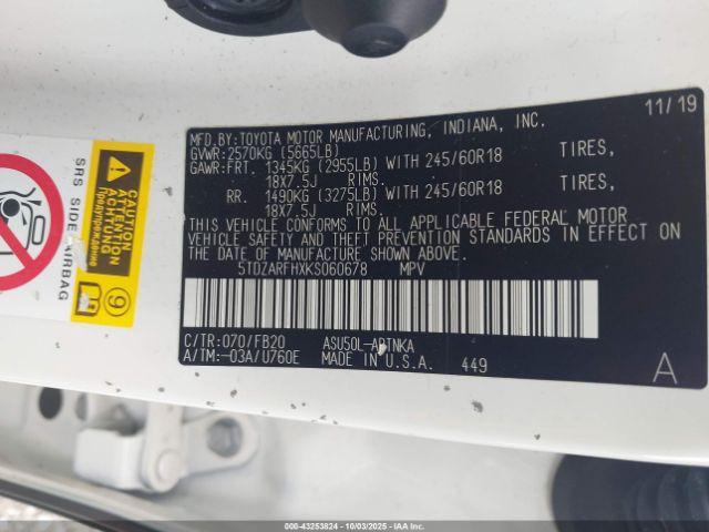 Toyota Highlander Le Image 11