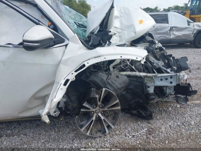 Toyota Highlander Le Image 14