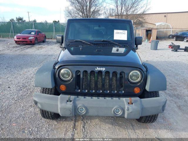 Jeep Wrangler Unlimited X Image 15