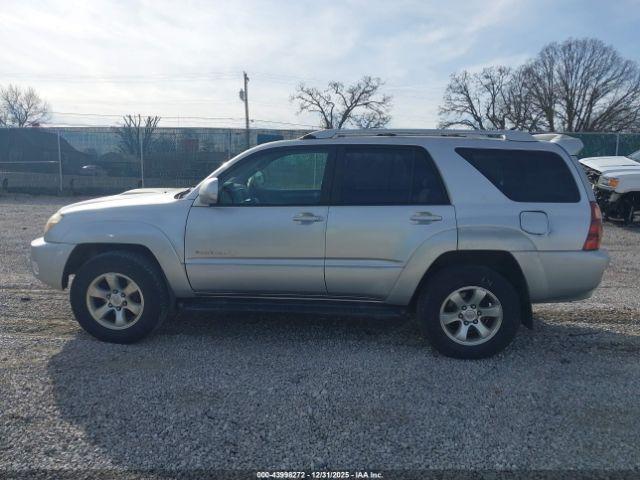 Toyota 4Runner Sr5 Sport V6 Image 10