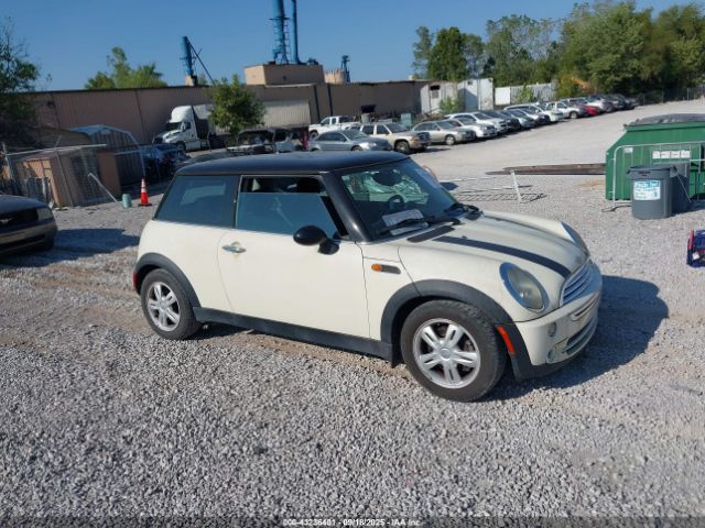 MINI Cooper Image 1