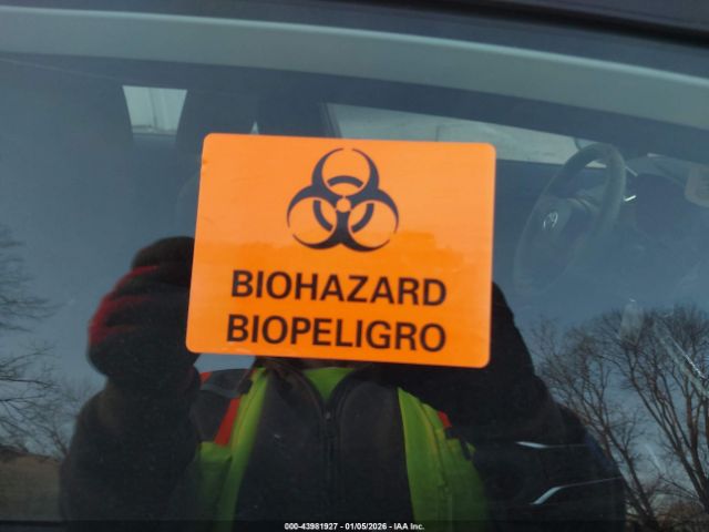 Toyota Corolla Le Image 11