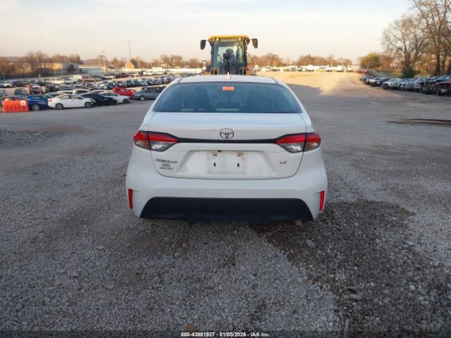 Toyota Corolla Le Image 14