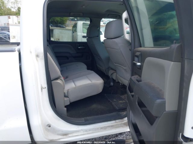 Chevrolet Silverado 1500 Custom Image 13