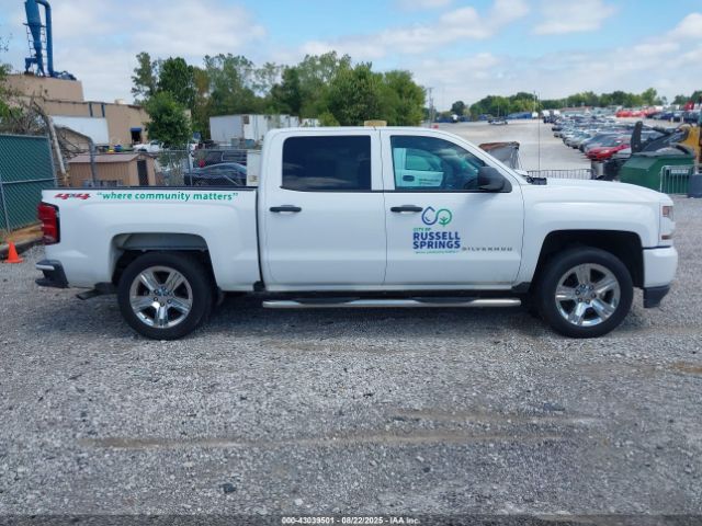 Chevrolet Silverado 1500 Custom Image 6