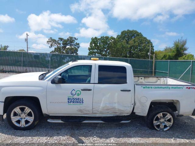 Chevrolet Silverado 1500 Custom Image 7