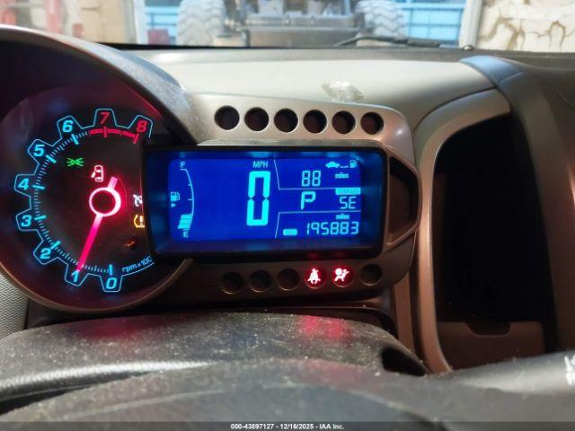 Chevrolet Sonic Lt Auto Image 6